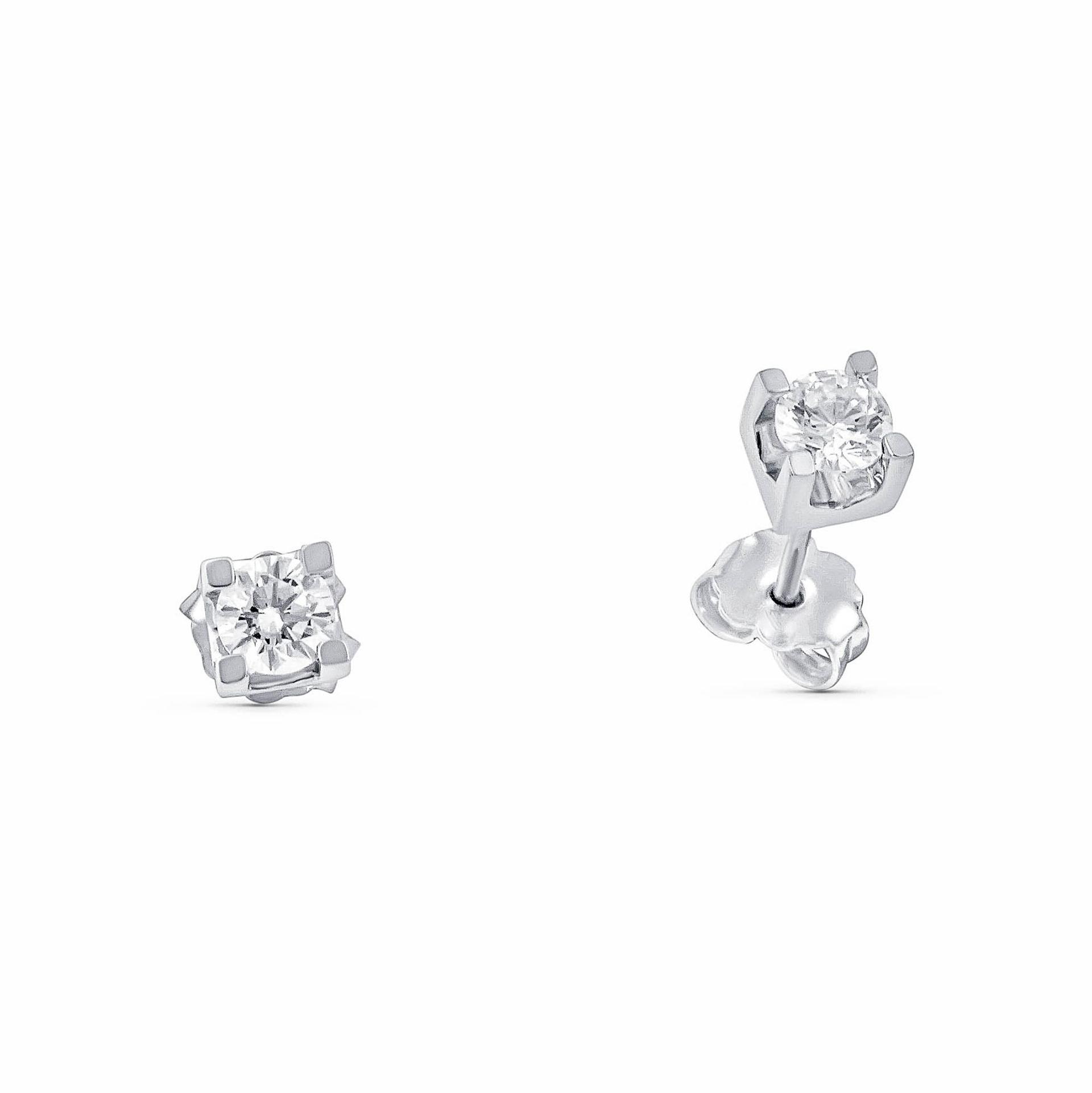 skoularikia-me-diamantia-LE013-0.60ct-se-leyko-xryso.jpg