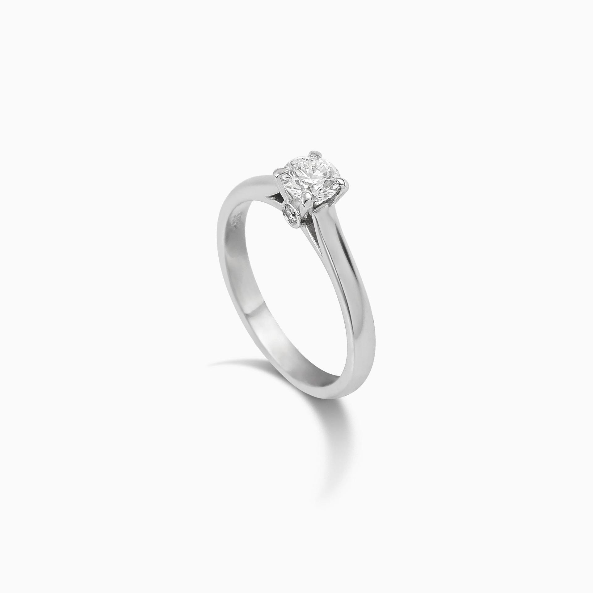 monopetro-daxtylidi-LGR07-me-lab-grown-diamantia-0.51ct.jpg