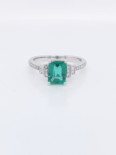 Gemstone ring REM039
